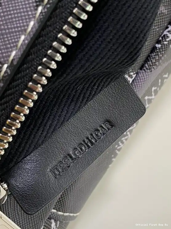 Official FirstBag Ru Bag Bum BURBERRY 0604